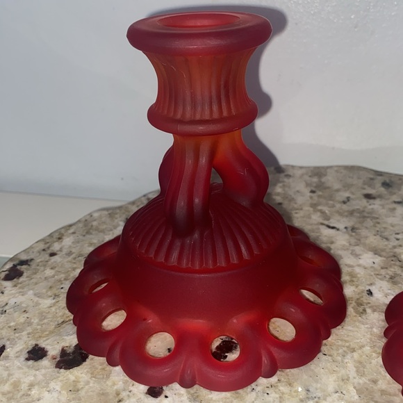 Vintage Westmoreland Handmade Red Glass Satin Mist Doric Lace Candle Holder Pair - Picture 11 of 12